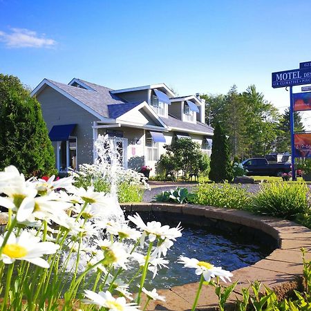 Motel des Cèdres Sherbrooke Esterno foto