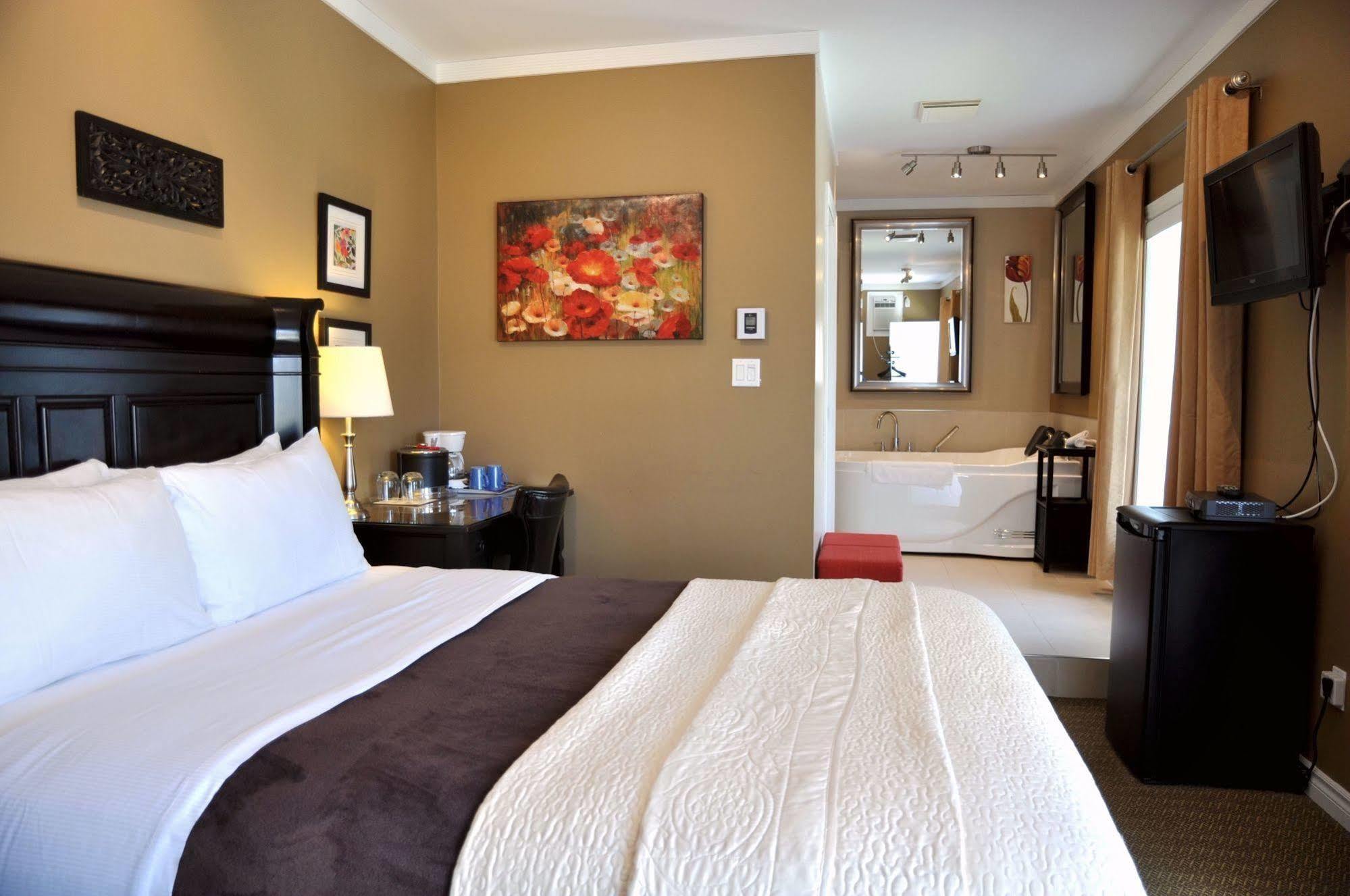Motel des Cèdres Sherbrooke Esterno foto