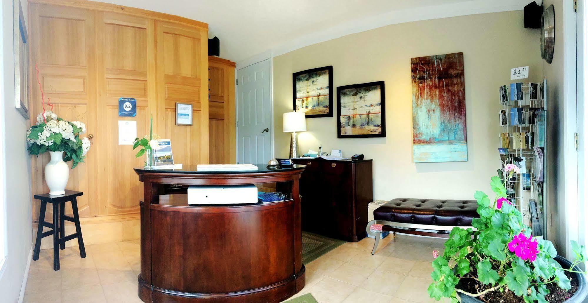 Motel des Cèdres Sherbrooke Esterno foto